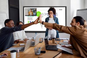 Newline Interactive Display